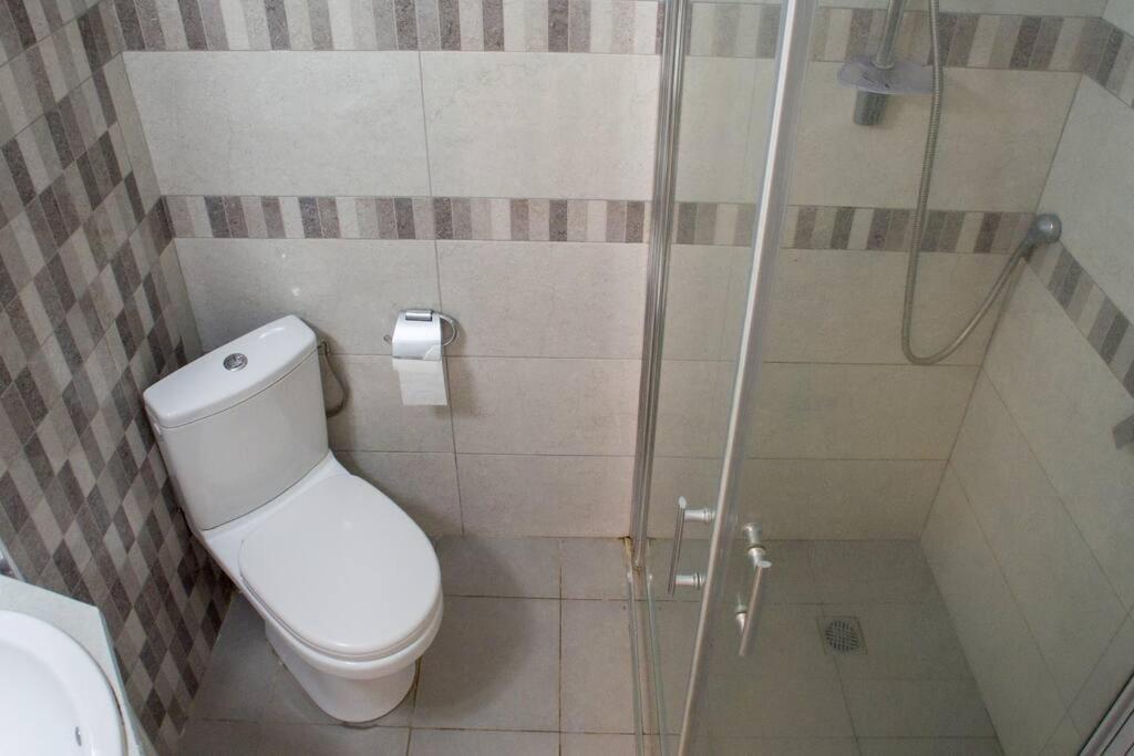 Royal Aparatment On The Sea , Blvd Nitza 34 Нетания Экстерьер фото